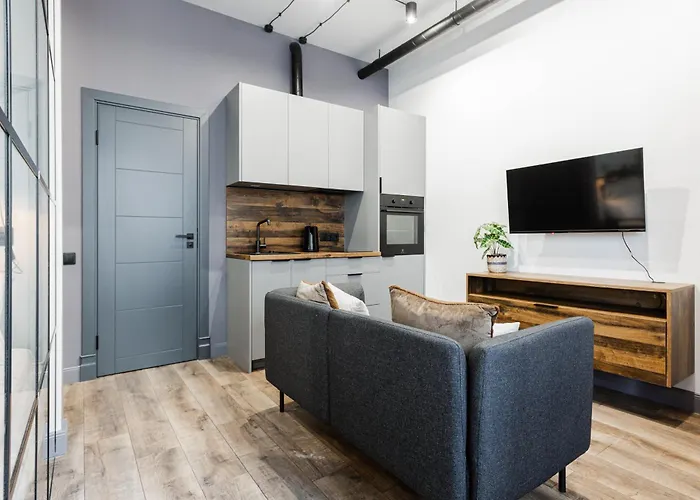 Urban Studio, Close To Everything *