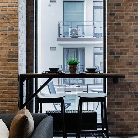 Urban Studio, Close To Everything Апартаменти Рига